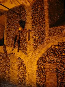 Wall of the Chapel with the two hanging corpses (c) Rotatebot